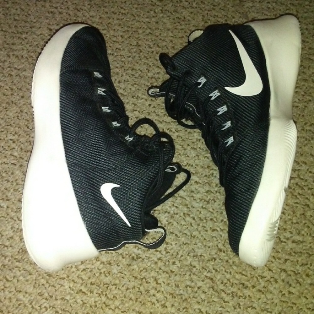 Nike hyperdunks